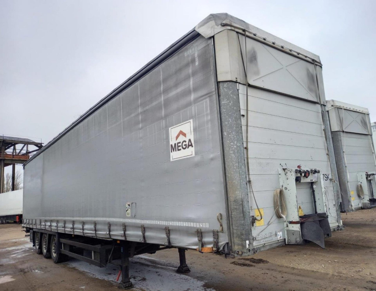 2019 Schmitz Cargobull SCS24/L Varios - Plachtový návěs: obrázek 5 2019 Schmitz Cargobull SCS24/L Varios - Plachtový návěs: obrázek 5