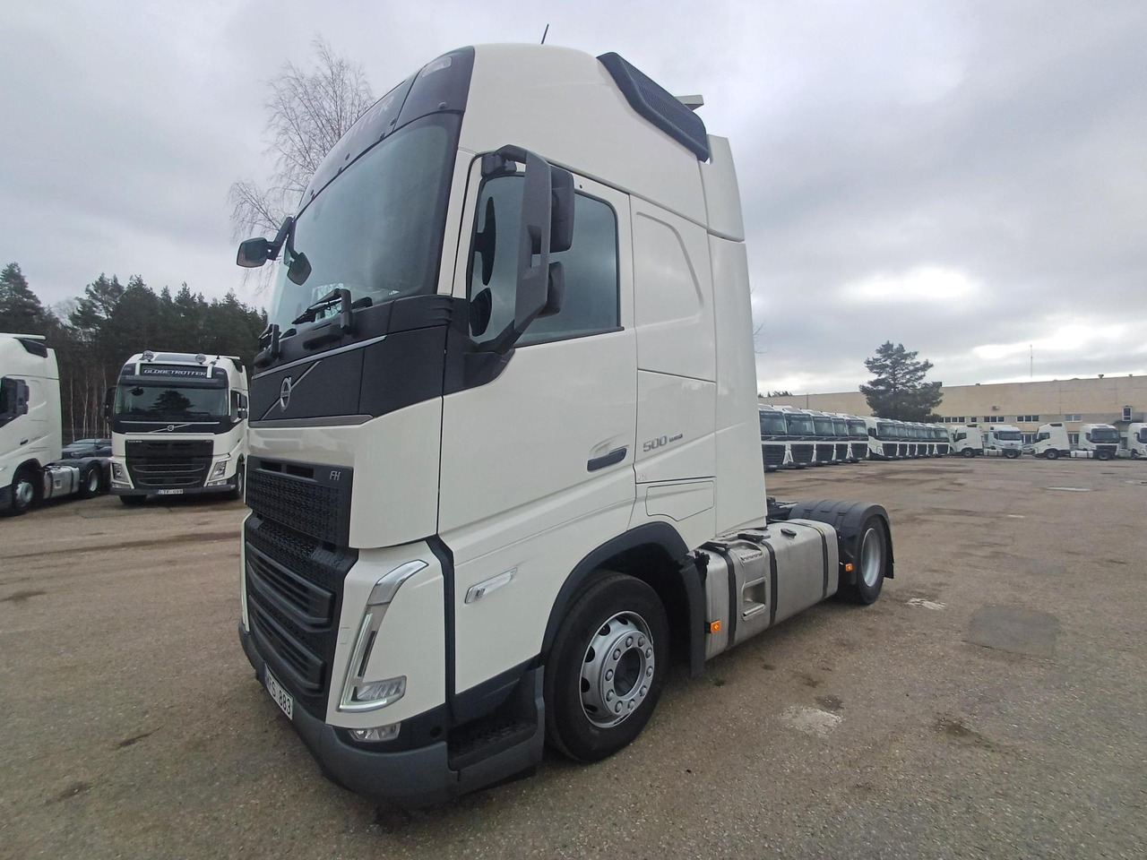 2022 Volvo FH 500 Globetrotter XL Varios - Tahač: obrázek 2 2022 Volvo FH 500 Globetrotter XL Varios - Tahač: obrázek 2