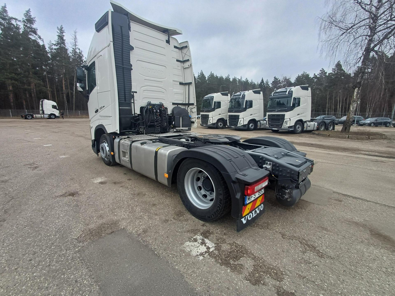 2022 Volvo FH 500 Globetrotter XL Varios - Tahač: obrázek 5 2022 Volvo FH 500 Globetrotter XL Varios - Tahač: obrázek 5