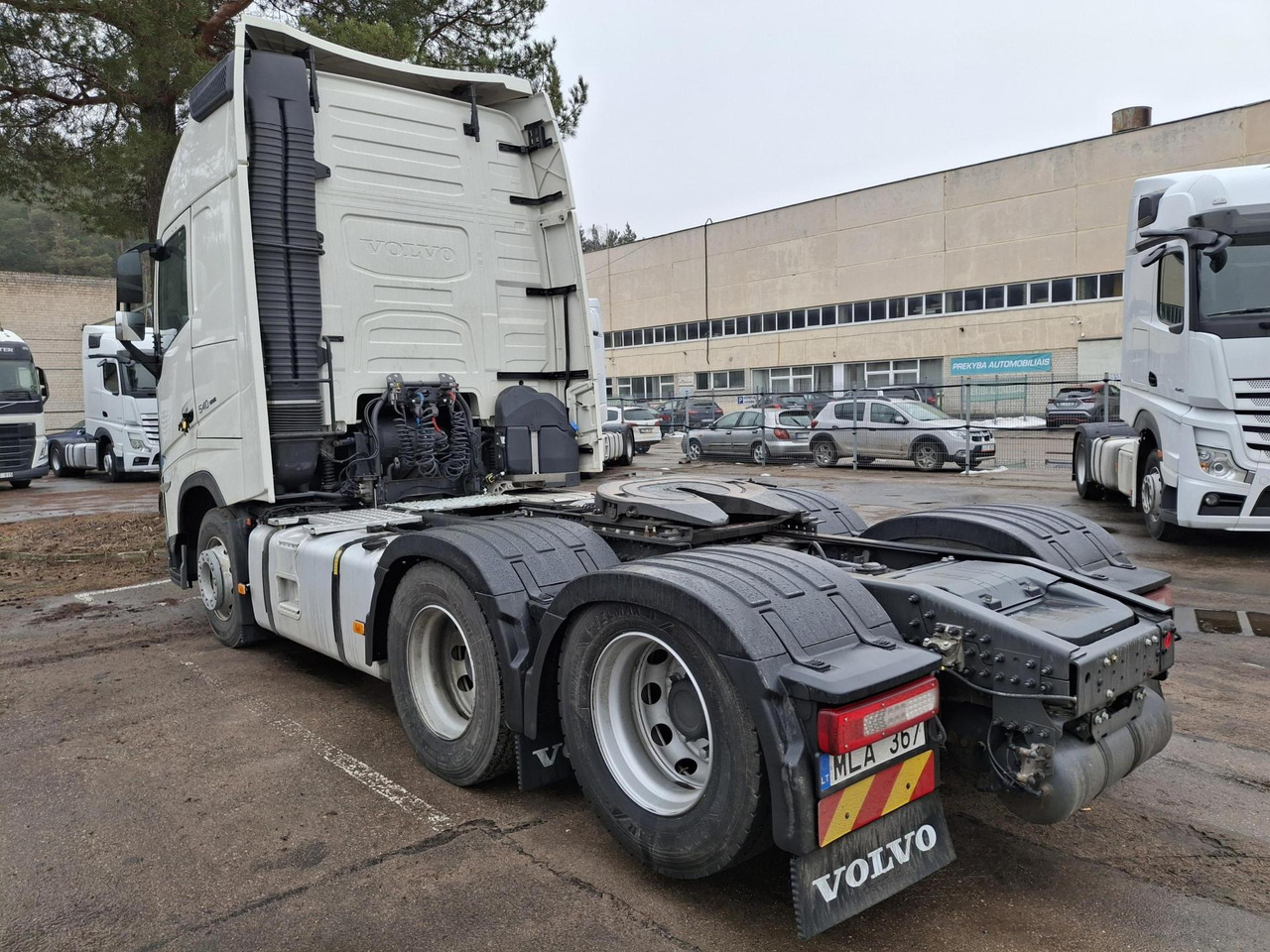 2023 Volvo FH 540 Globetrotter XL Retarder - Tahač: obrázek 4 2023 Volvo FH 540 Globetrotter XL Retarder - Tahač: obrázek 4