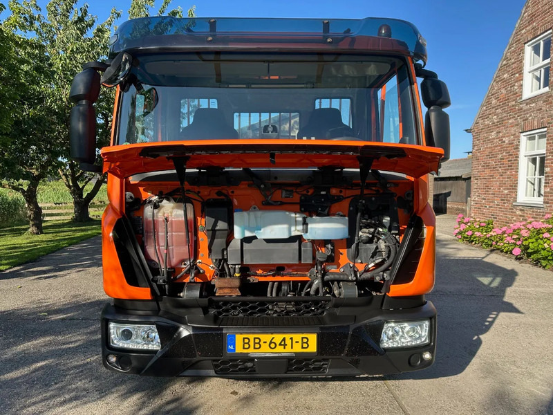 Iveco EuroCargo 80 -160L / EURO 6 / WINCH / ALU RAMPS - Přepravník automobilů: obrázek 3 Iveco EuroCargo 80 -160L / EURO 6 / WINCH / ALU RAMPS - Přepravník automobilů: obrázek 3