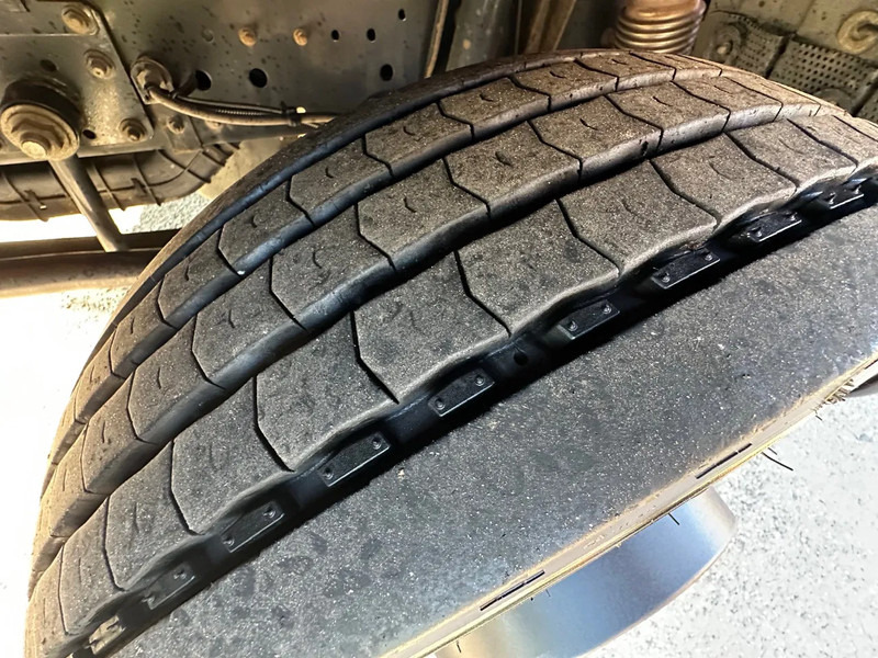 Iveco EuroCargo 80 -160L / EURO 6 / WINCH / ALU RAMPS - Přepravník automobilů: obrázek 5 Iveco EuroCargo 80 -160L / EURO 6 / WINCH / ALU RAMPS - Přepravník automobilů: obrázek 5