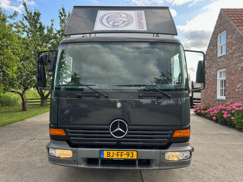 Mercedes-Benz Atego 815 / NL TRUCK / EURO 2 / BOX + LIFT / LOW KM / GOOD CONDITION / 7,5t - Skříňový nákladní auto: obrázek 2 Mercedes-Benz Atego 815 / NL TRUCK / EURO 2 / BOX + LIFT / LOW KM / GOOD CONDITION / 7,5t - Skříňový nákladní auto: obrázek 2
