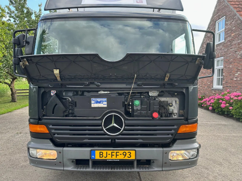 Mercedes-Benz Atego 815 / NL TRUCK / EURO 2 / BOX + LIFT / LOW KM / GOOD CONDITION / 7,5t - Skříňový nákladní auto: obrázek 3 Mercedes-Benz Atego 815 / NL TRUCK / EURO 2 / BOX + LIFT / LOW KM / GOOD CONDITION / 7,5t - Skříňový nákladní auto: obrázek 3