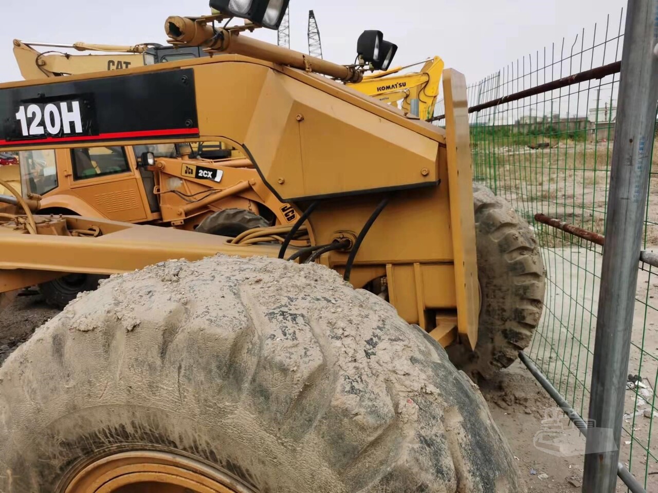 CATERPILLAR 120H - Grejdr: obrázek 2 CATERPILLAR 120H - Grejdr: obrázek 2