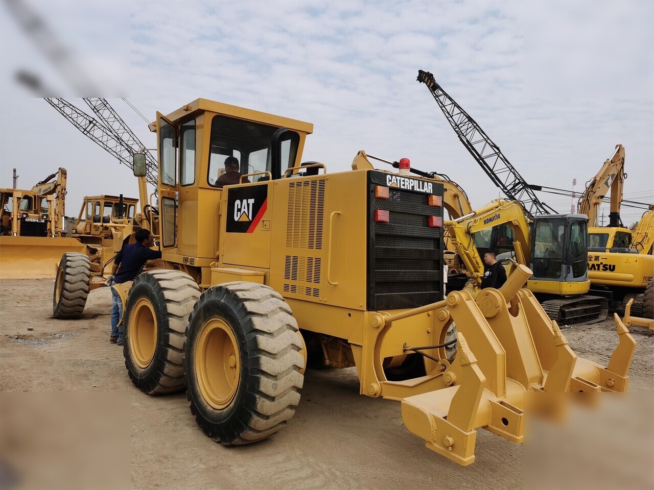 CATERPILLAR 140K - Grejdr: obrázek 1 CATERPILLAR 140K - Grejdr: obrázek 1