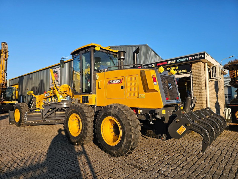 XCMG GR165 - Grejdr: obrázek 3 XCMG GR165 - Grejdr: obrázek 3