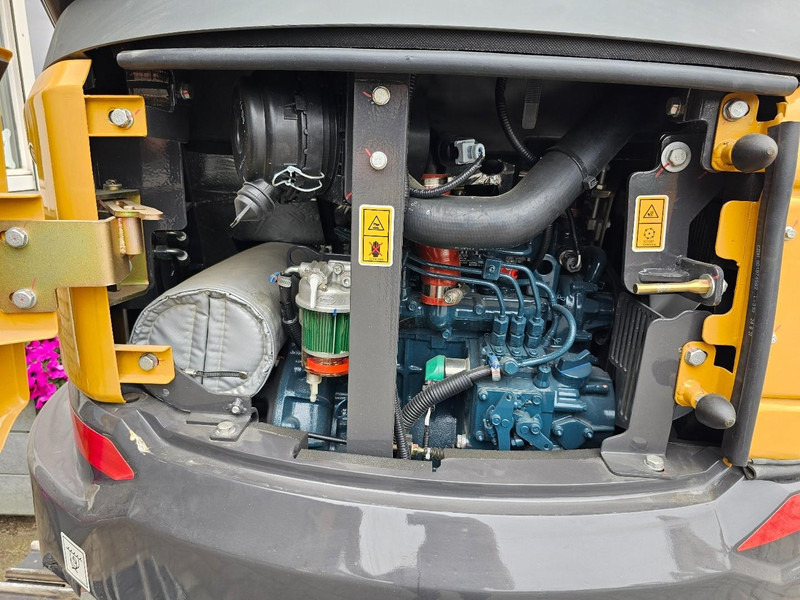 Nový Mini rýpadlo XCMG XE27U: obrázek 13