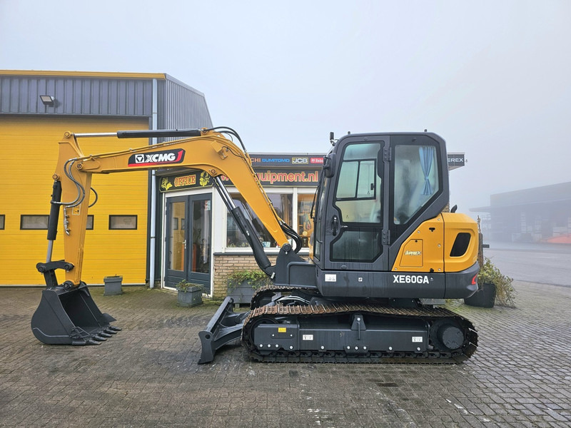 XCMG XE60GA - Mini rýpadlo: obrázek 1 XCMG XE60GA - Mini rýpadlo: obrázek 1