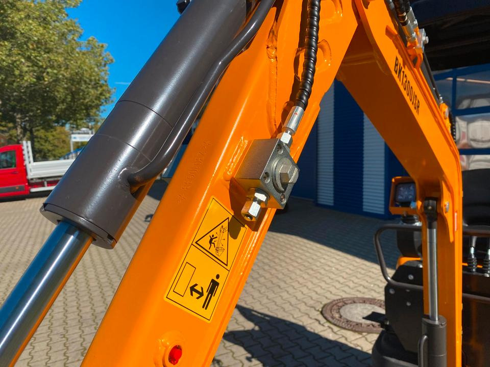 Mini rýpadlo Minibagger BK1300JSR inkl. 3 Schaufeln *INKL.19% MWST*BERGER KRAUS*KUBOTA D902 11,8KW*JOYSTICK*SCHENKWARM*SOFORT!*: obrázek 13