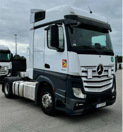 MERCEDES-BENZ Actros 1845 with retarder - Tahač: obrázek 1 MERCEDES-BENZ Actros 1845 with retarder - Tahač: obrázek 1