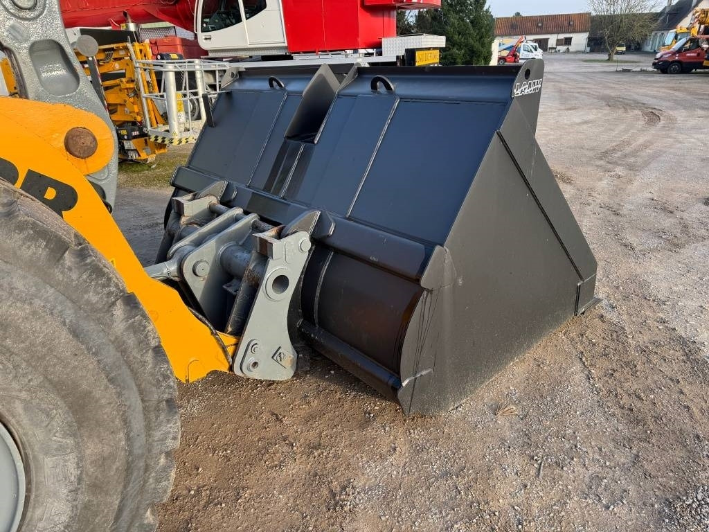 Kolový nakladač Liebherr L 550: obrázek 8