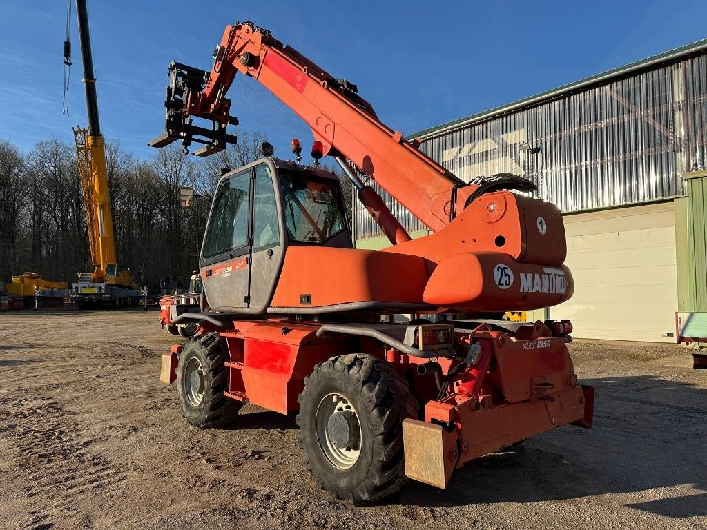 Manitou MRT 2150 M - Teleskopický manipulátor: obrázek 4 Manitou MRT 2150 M - Teleskopický manipulátor: obrázek 4