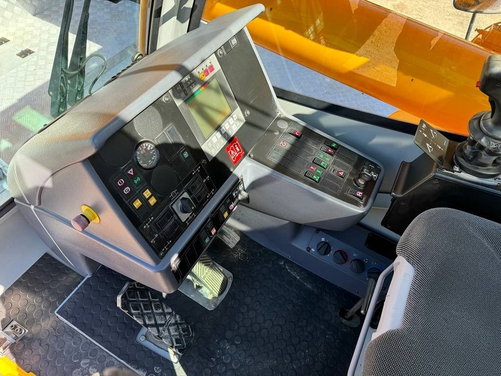 Tadano Faun ATF 40G-2  leasing Tadano Faun ATF 40G-2: obrázek 8