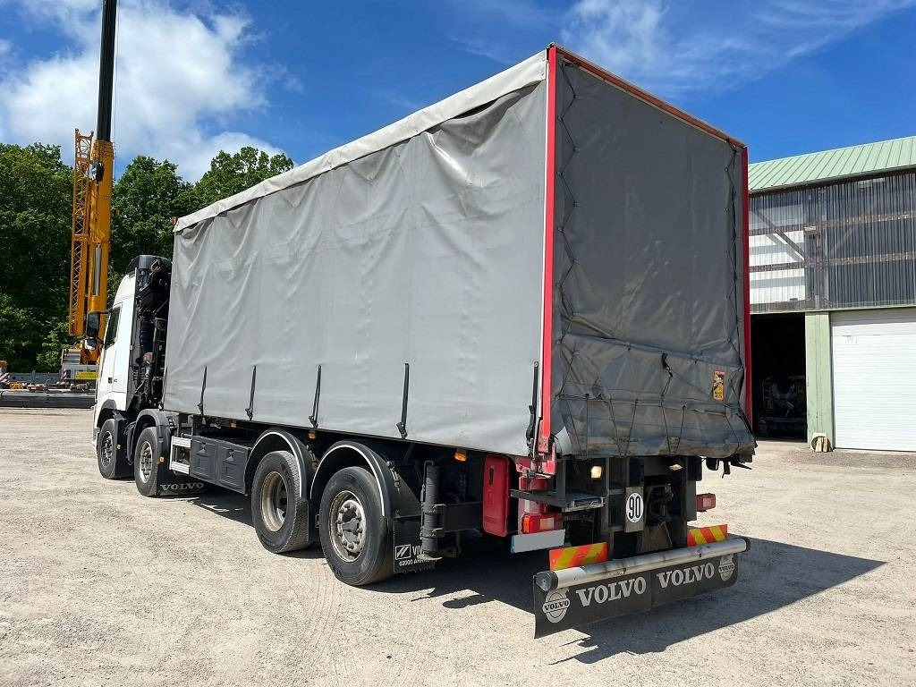 Volvo FH 460 - Plachtový nákladní auto: obrázek 4 Volvo FH 460 - Plachtový nákladní auto: obrázek 4