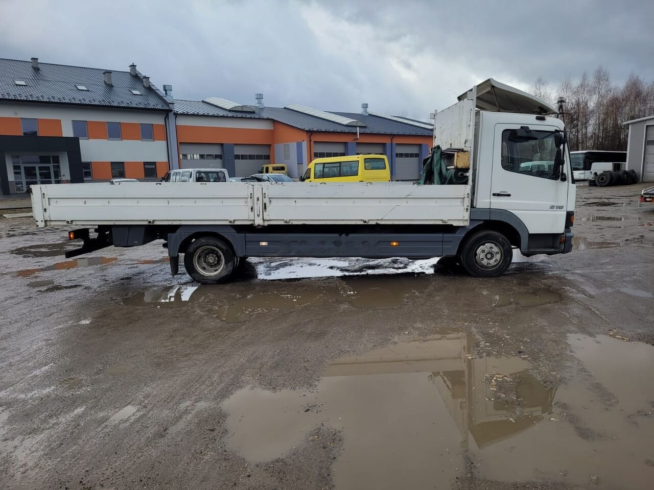 Mercedes-Benz Atego 815 - Nákladní automobil valníkový/ Plošinový: obrázek 4 Mercedes-Benz Atego 815 - Nákladní automobil valníkový/ Plošinový: obrázek 4