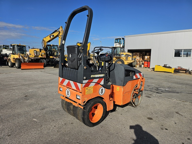 BOMAG BW100AC-4 - Kombinovaný válec: obrázek 3 BOMAG BW100AC-4 - Kombinovaný válec: obrázek 3