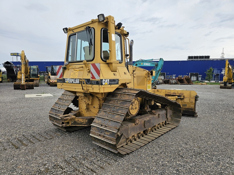 CATERPILLAR D4H - Buldozer: obrázek 5 CATERPILLAR D4H - Buldozer: obrázek 5