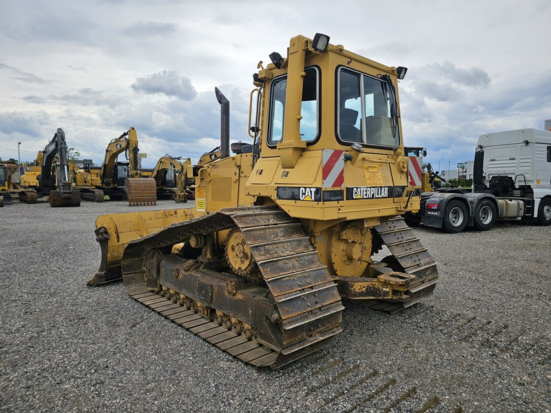CATERPILLAR D4H - Buldozer: obrázek 3 CATERPILLAR D4H - Buldozer: obrázek 3