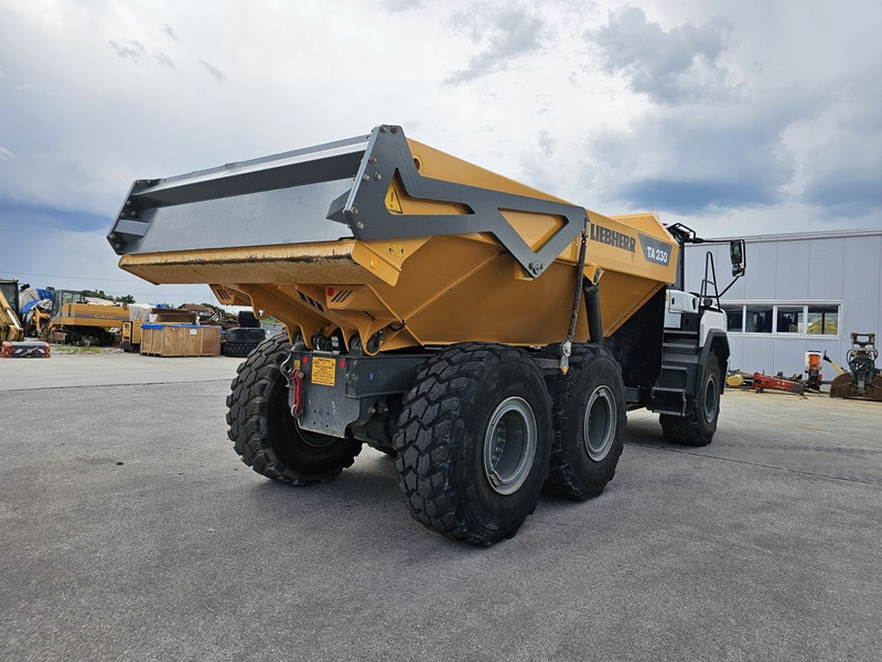 LIEBHERR TA230 Litronic - Kloubový sklápěč: obrázek 3 LIEBHERR TA230 Litronic - Kloubový sklápěč: obrázek 3