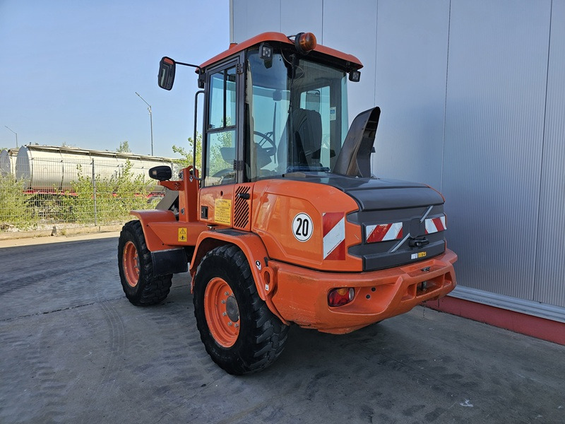 VOLVO L30G - Kolový nakladač: obrázek 3 VOLVO L30G - Kolový nakladač: obrázek 3