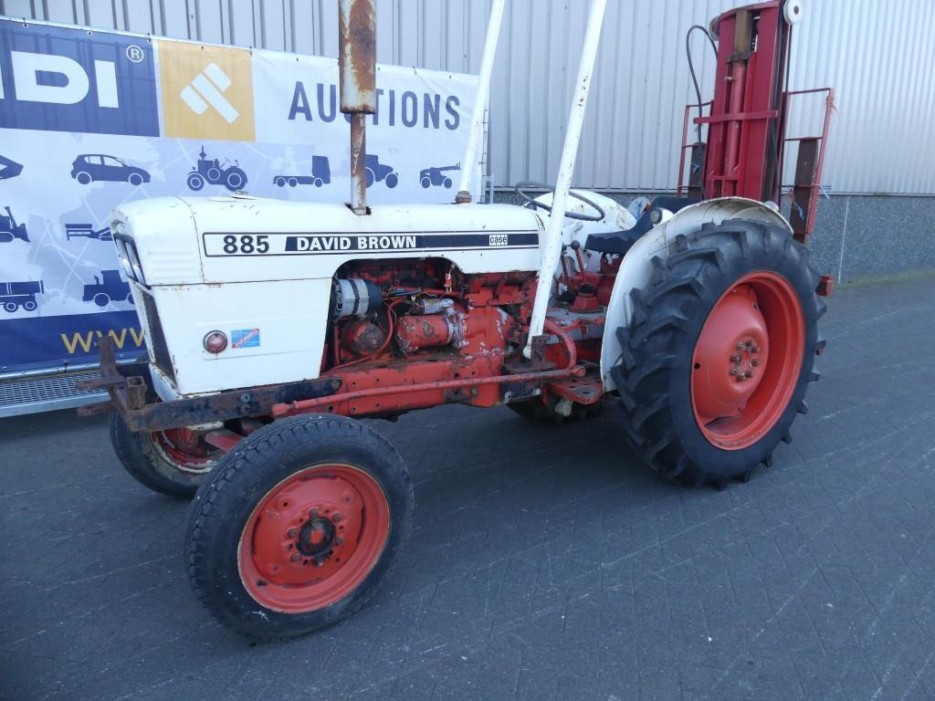 David Brown 885 - Traktor: obrázek 3 David Brown 885 - Traktor: obrázek 3