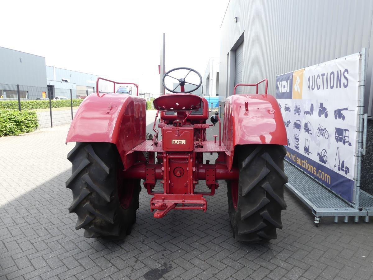 Fahr D45L - Traktor: obrázek 5 Fahr D45L - Traktor: obrázek 5