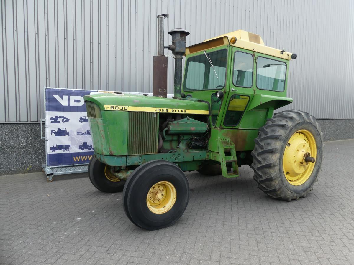 John-Deere 6030 - Traktor: obrázek 1 John-Deere 6030 - Traktor: obrázek 1