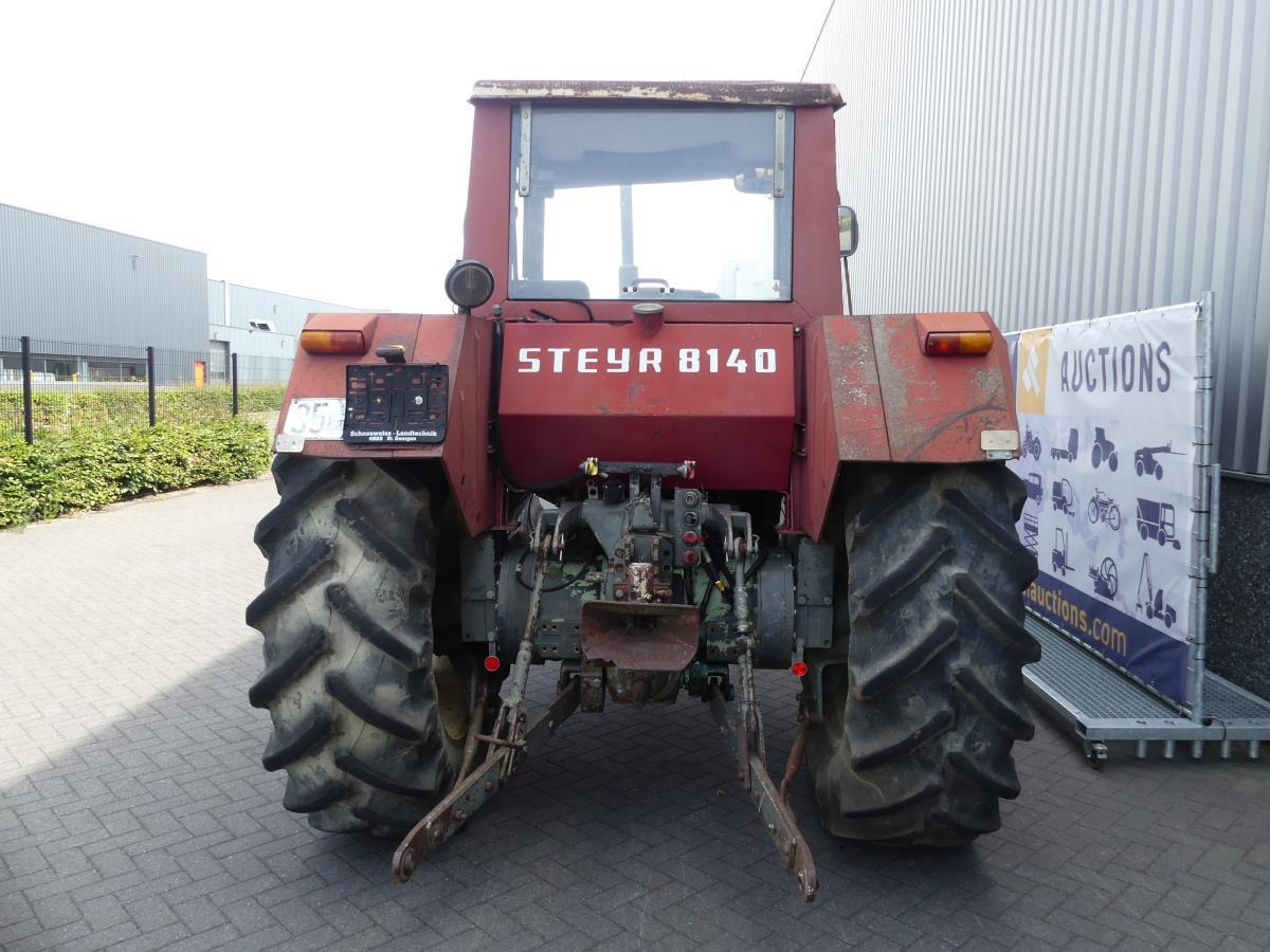 Steyr 8140 - Traktor: obrázek 5 Steyr 8140 - Traktor: obrázek 5
