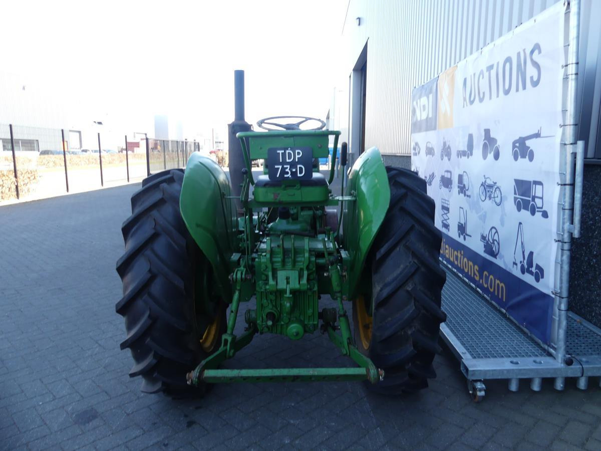 Vierzon 201 - Traktor: obrázek 4 Vierzon 201 - Traktor: obrázek 4