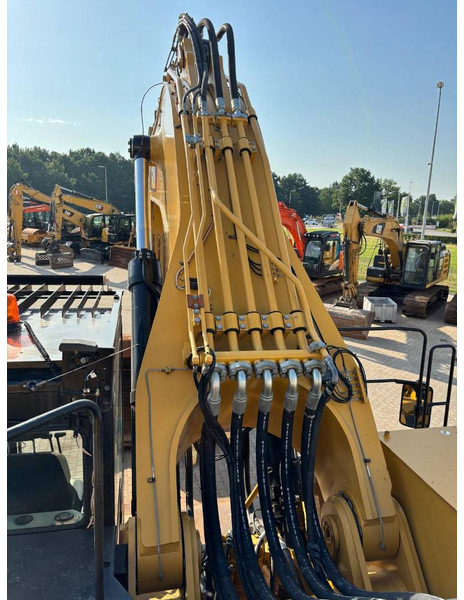 Pásové rýpadlo Cat 390 F L: obrázek 20 Pásové rýpadlo Cat 390 F L: obrázek 20