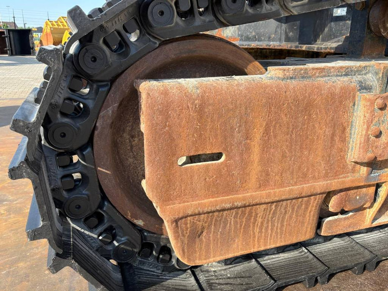 Pásové rýpadlo Cat 390 F L: obrázek 18 Pásové rýpadlo Cat 390 F L: obrázek 18