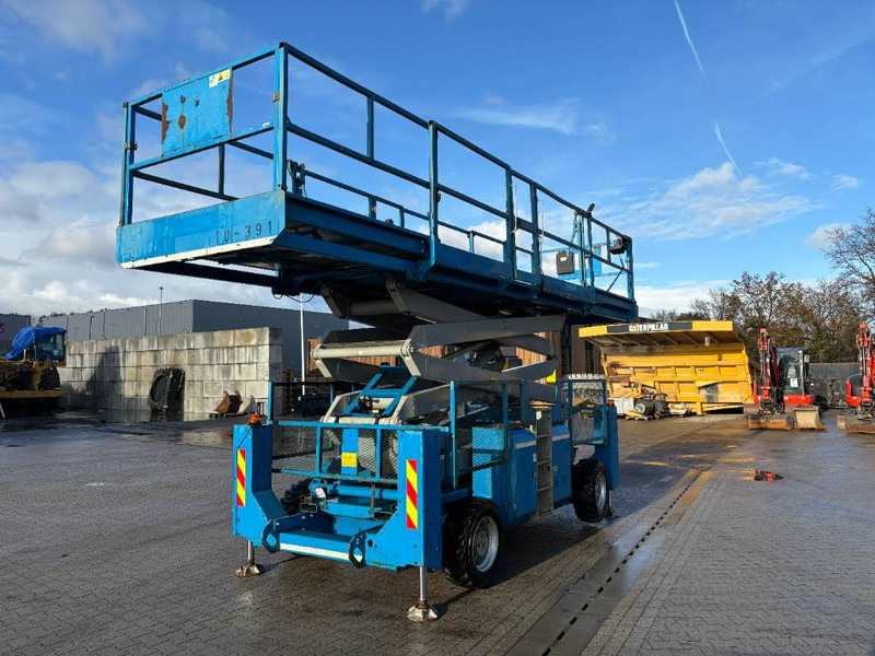 Genie GS 3384 RT - Nůžková plošina: obrázek 3 Genie GS 3384 RT - Nůžková plošina: obrázek 3