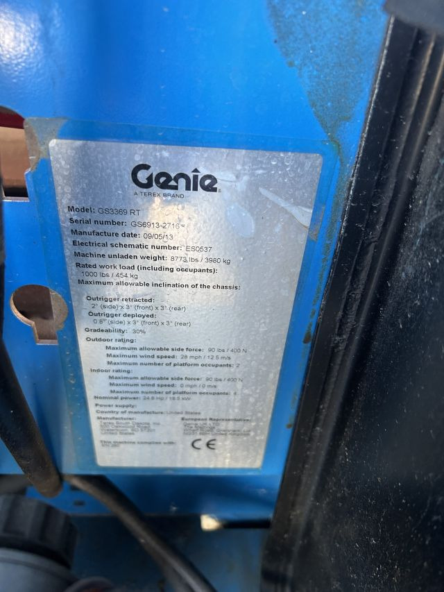 GENIE GS3369RT - Nůžková plošina: obrázek 4 GENIE GS3369RT - Nůžková plošina: obrázek 4