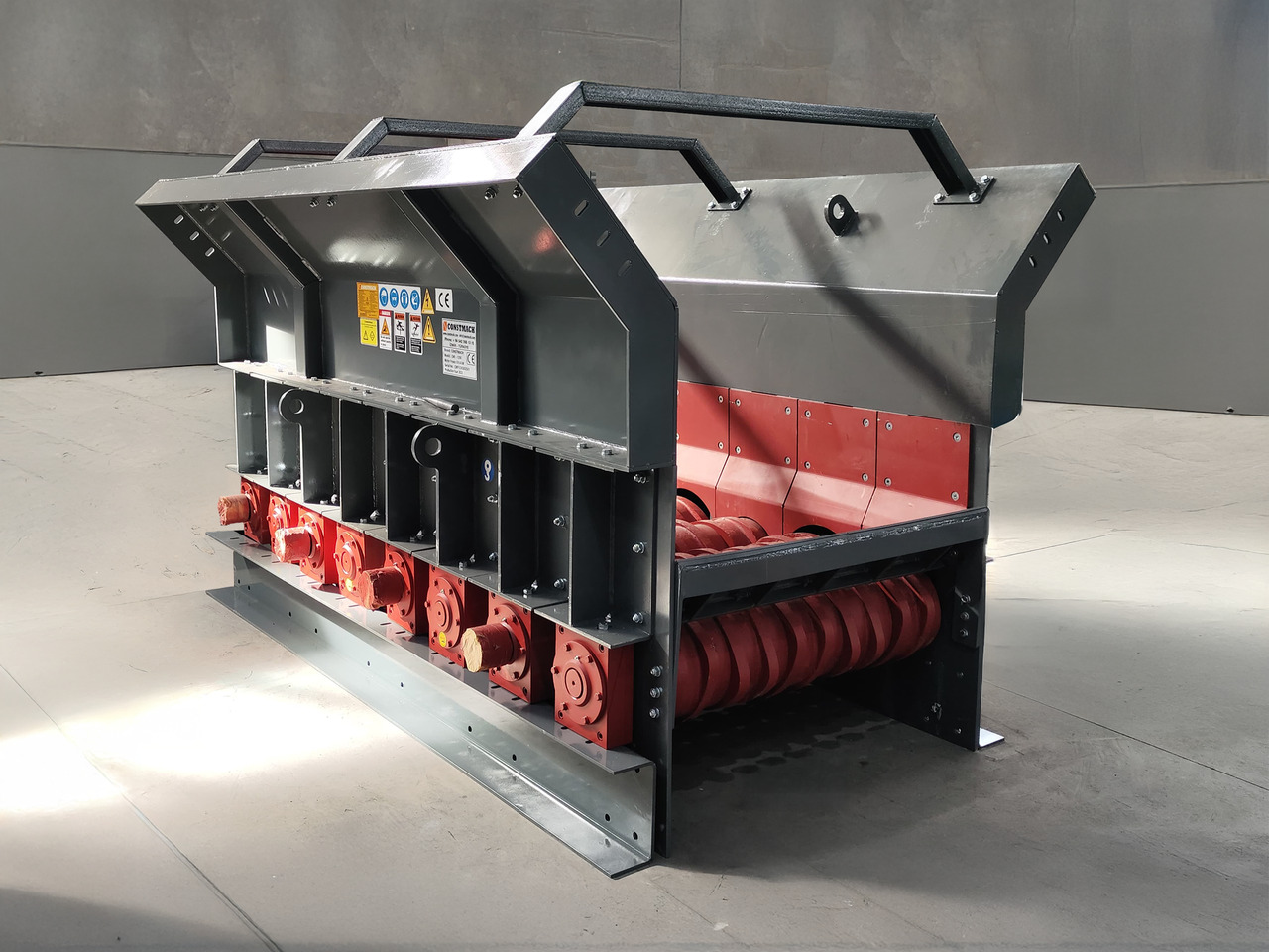 CONSTMACH High-Performance Wobbler Feeder for Continuous Material Flow | Industrial-Grade Feeder System - Důlní stroj: obrázek 1 CONSTMACH High-Performance Wobbler Feeder for Continuous Material Flow | Industrial-Grade Feeder System - Důlní stroj: obrázek 1