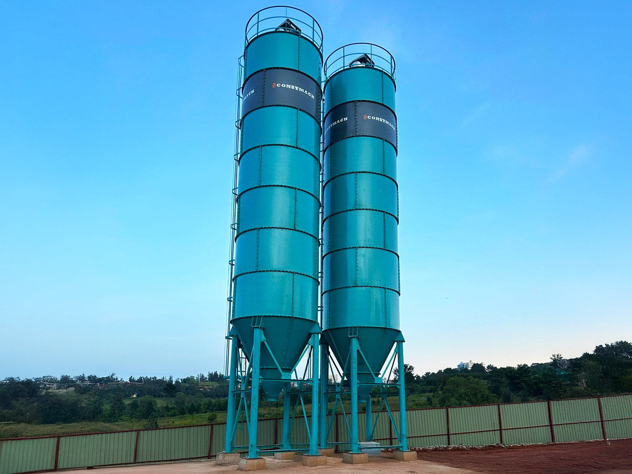 Constmach 100 Ton Capacity Cement Silo - Silo na cement: obrázek 2 Constmach 100 Ton Capacity Cement Silo - Silo na cement: obrázek 2