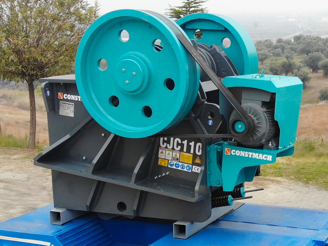 Constmach Jaw Crushers Between 60 and 850 Tons - Čelisťový drtič: obrázek 5 Constmach Jaw Crushers Between 60 and 850 Tons - Čelisťový drtič: obrázek 5
