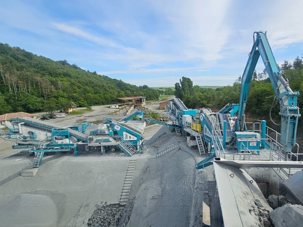 Constmach Mobile Impact Crushing Station With A Production Capacity Of 300 Tons - Mobilní drtič: obrázek 1 Constmach Mobile Impact Crushing Station With A Production Capacity Of 300 Tons - Mobilní drtič: obrázek 1