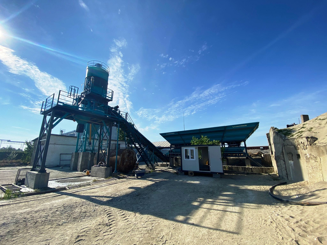 Constmach Stationäre Betonmischanlage mit einer Kapazität von 30 m³/h - Betonárna: obrázek 1 Constmach Stationäre Betonmischanlage mit einer Kapazität von 30 m³/h - Betonárna: obrázek 1