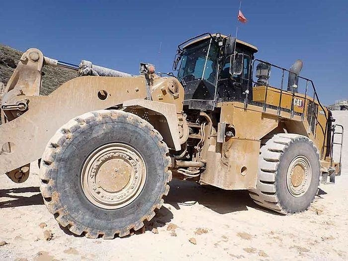 CAT 988K - Kolový nakladač: obrázek 3 CAT 988K - Kolový nakladač: obrázek 3