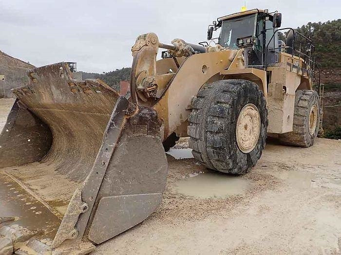CAT 988K - Kolový nakladač: obrázek 1 CAT 988K - Kolový nakladač: obrázek 1