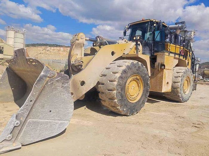 CAT 988K - Kolový nakladač: obrázek 1 CAT 988K - Kolový nakladač: obrázek 1