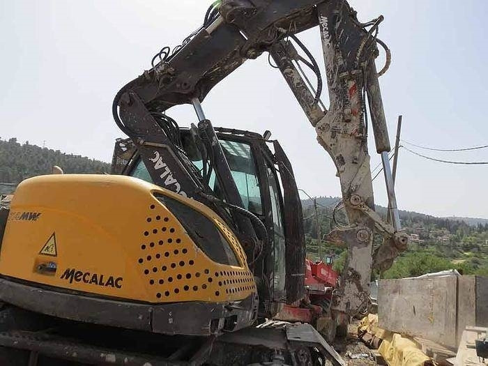 Mecalac 714 MW - Rýpadlo: obrázek 1 Mecalac 714 MW - Rýpadlo: obrázek 1