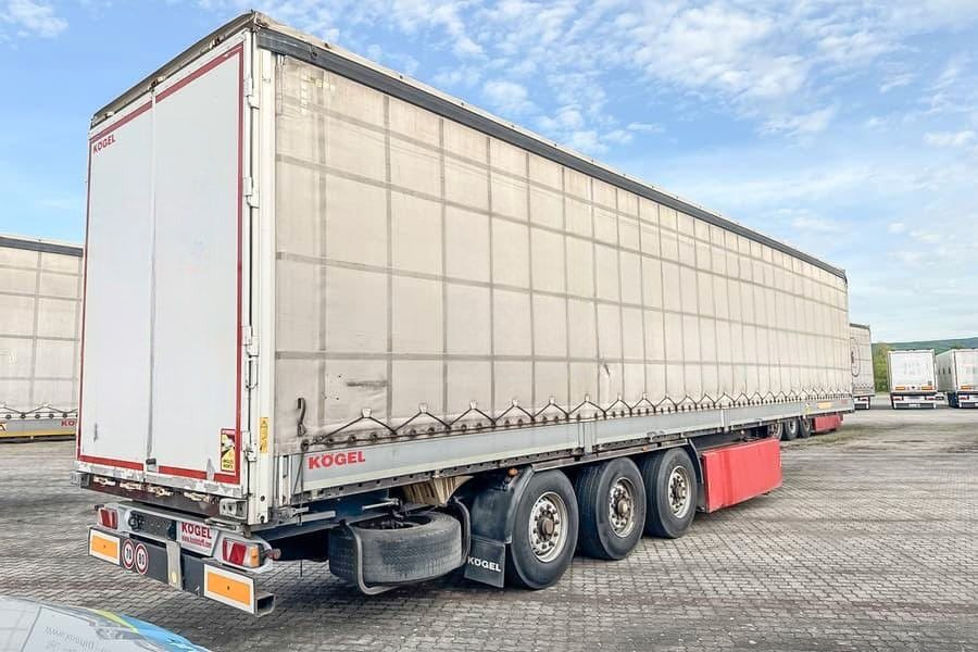 Kögel SN24 Bordwände - Plachtový návěs: obrázek 1 Kögel SN24 Bordwände - Plachtový návěs: obrázek 1