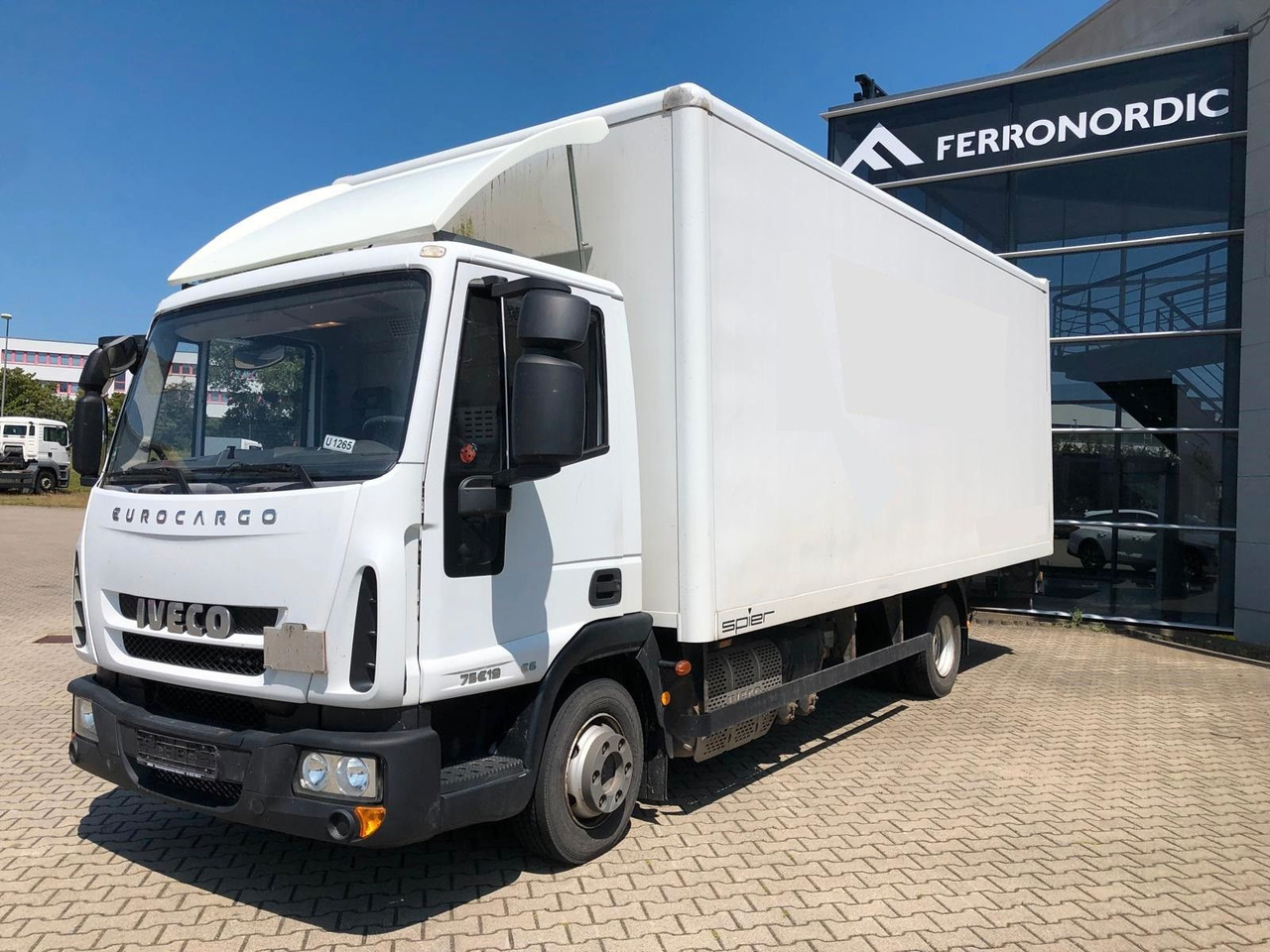 Iveco 75 E 190 Koffer*LBW*Schalter*Blatt/Luft*Klima - Dodávka skřín: obrázek 4 Iveco 75 E 190 Koffer*LBW*Schalter*Blatt/Luft*Klima - Dodávka skřín: obrázek 4