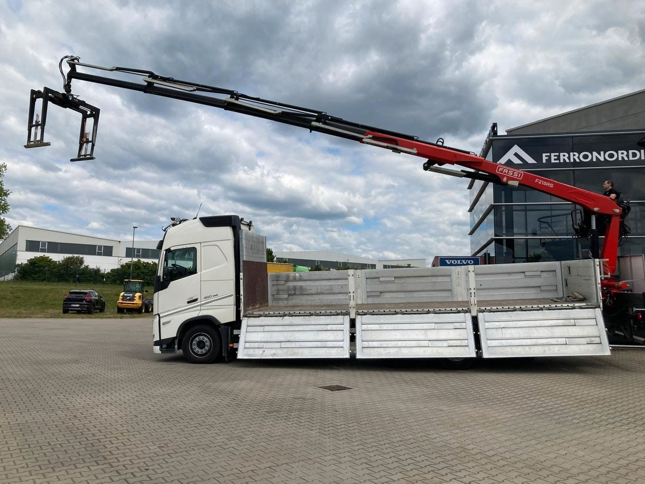Volvo FH460 8x2 TRIDEM VLA&NLA gelenkt*FASSI F215AS.24 leasing Volvo FH460 8x2 TRIDEM VLA&NLA gelenkt*FASSI F215AS.24: obrázek 7