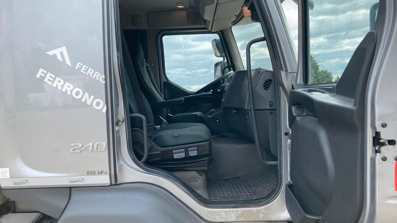 Volvo FL 12.240 Ladebordwand*Klima - Skříňový nákladní auto: obrázek 5 Volvo FL 12.240 Ladebordwand*Klima - Skříňový nákladní auto: obrázek 5