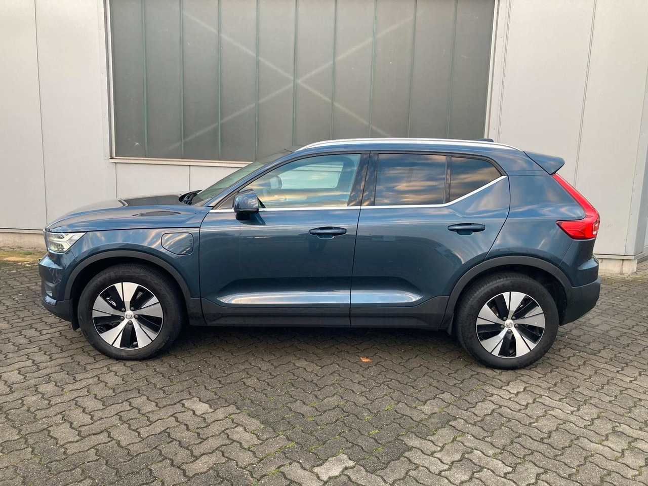 Volvo XC 40 T4 Inscription Expr. Recharge Plug-In Hyb - SUV: obrázek 3 Volvo XC 40 T4 Inscription Expr. Recharge Plug-In Hyb - SUV: obrázek 3