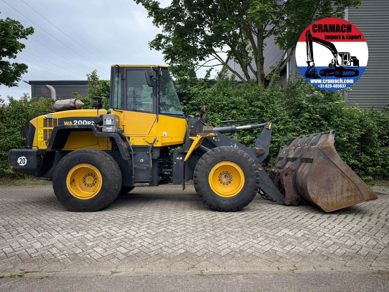 KOMATSU WA200PZ-6 - Kolový nakladač: obrázek 2 KOMATSU WA200PZ-6 - Kolový nakladač: obrázek 2