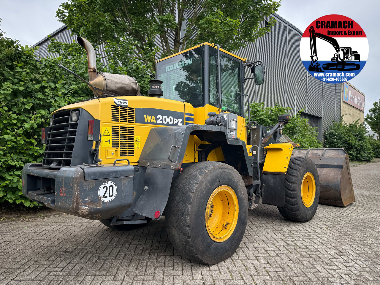KOMATSU WA200PZ-6 - Kolový nakladač: obrázek 4 KOMATSU WA200PZ-6 - Kolový nakladač: obrázek 4